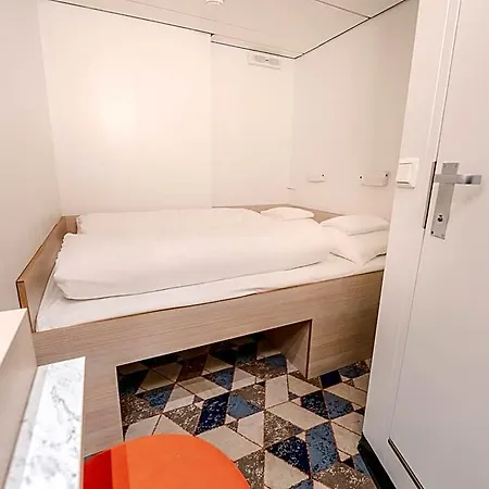 Dfds Mini Cruise Amsterdam - Newcastle - Amsterdam *