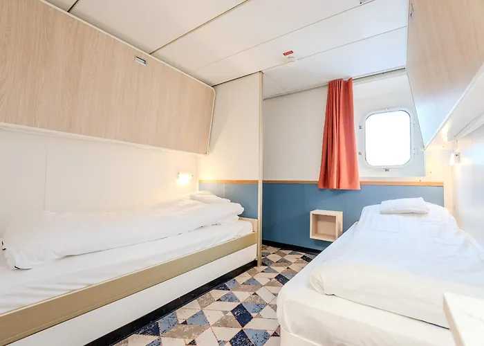 Dfds Mini Cruise Amsterdam - Newcastle - Amsterdam