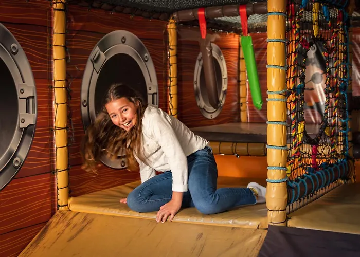 Dfds Mini Cruise Amsterdam - Newcastle - Amsterdam 