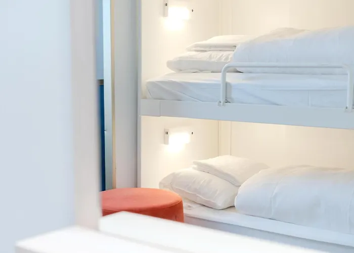 Dfds Mini Cruise Amsterdam - Newcastle - Amsterdam *