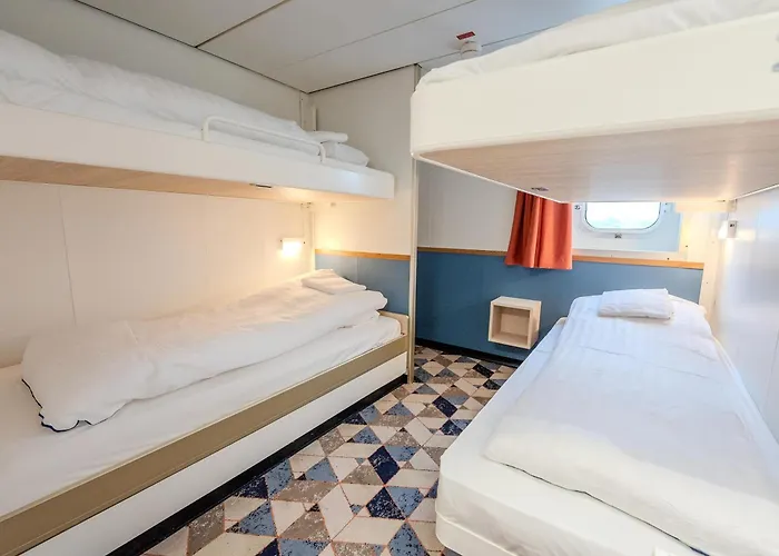  Dfds Mini Cruise Amsterdam - Newcastle - Amsterdam *