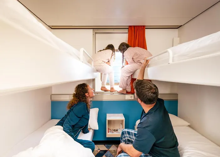  Dfds Mini Cruise Amsterdam - Newcastle - Amsterdam *