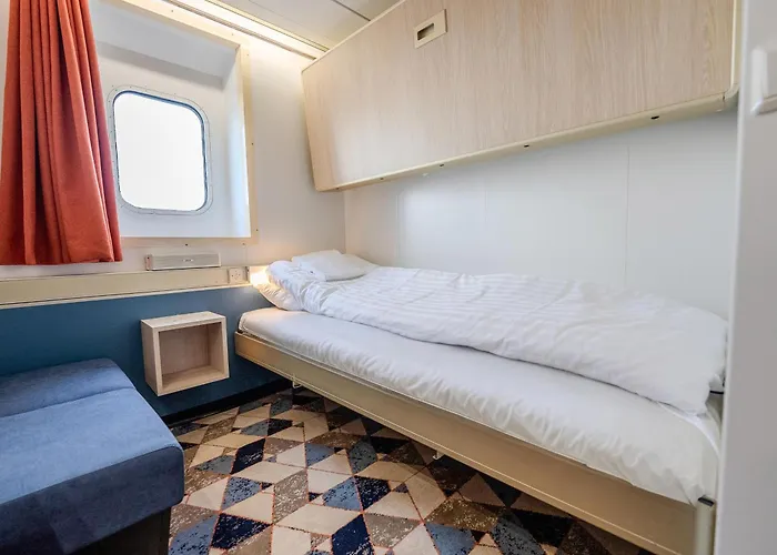  Dfds Mini Cruise Amsterdam - Newcastle - Amsterdam *